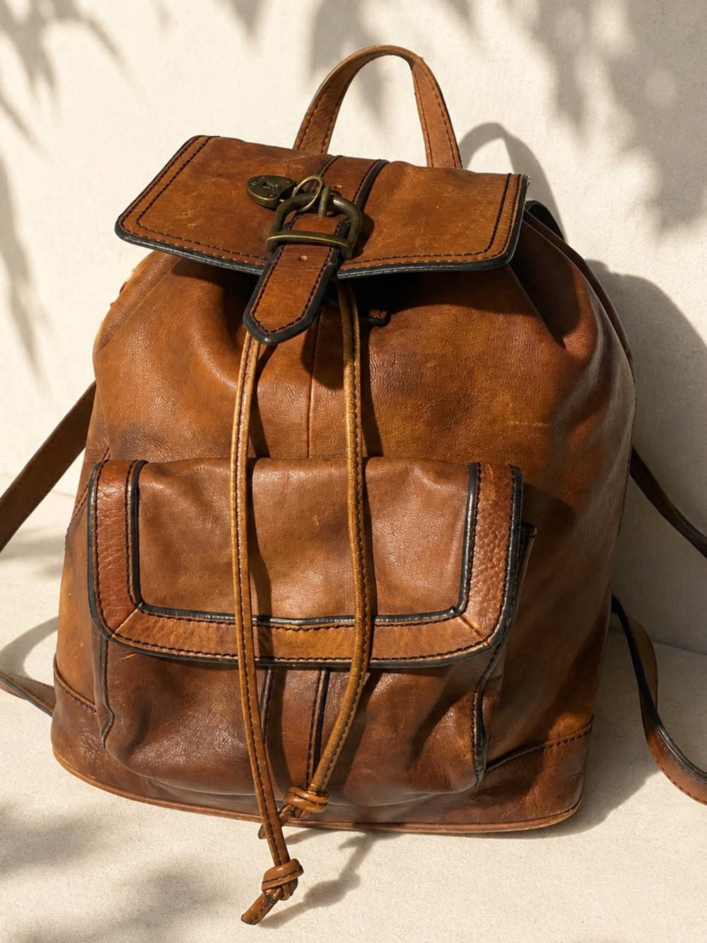 FOSSIL Vintage Reissue women's brown leather distressed backpack bag drawstring